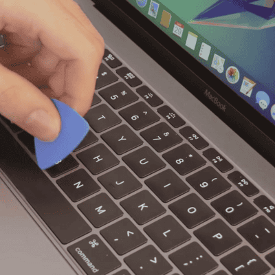 在MacBook 键盘上使用拾取器